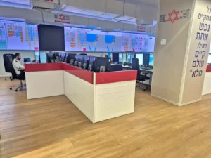הקמת חדר בקרה מגן דוד אדום